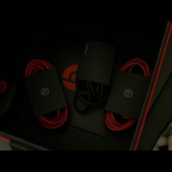 Wireless iBeats - Picture 10 of 13